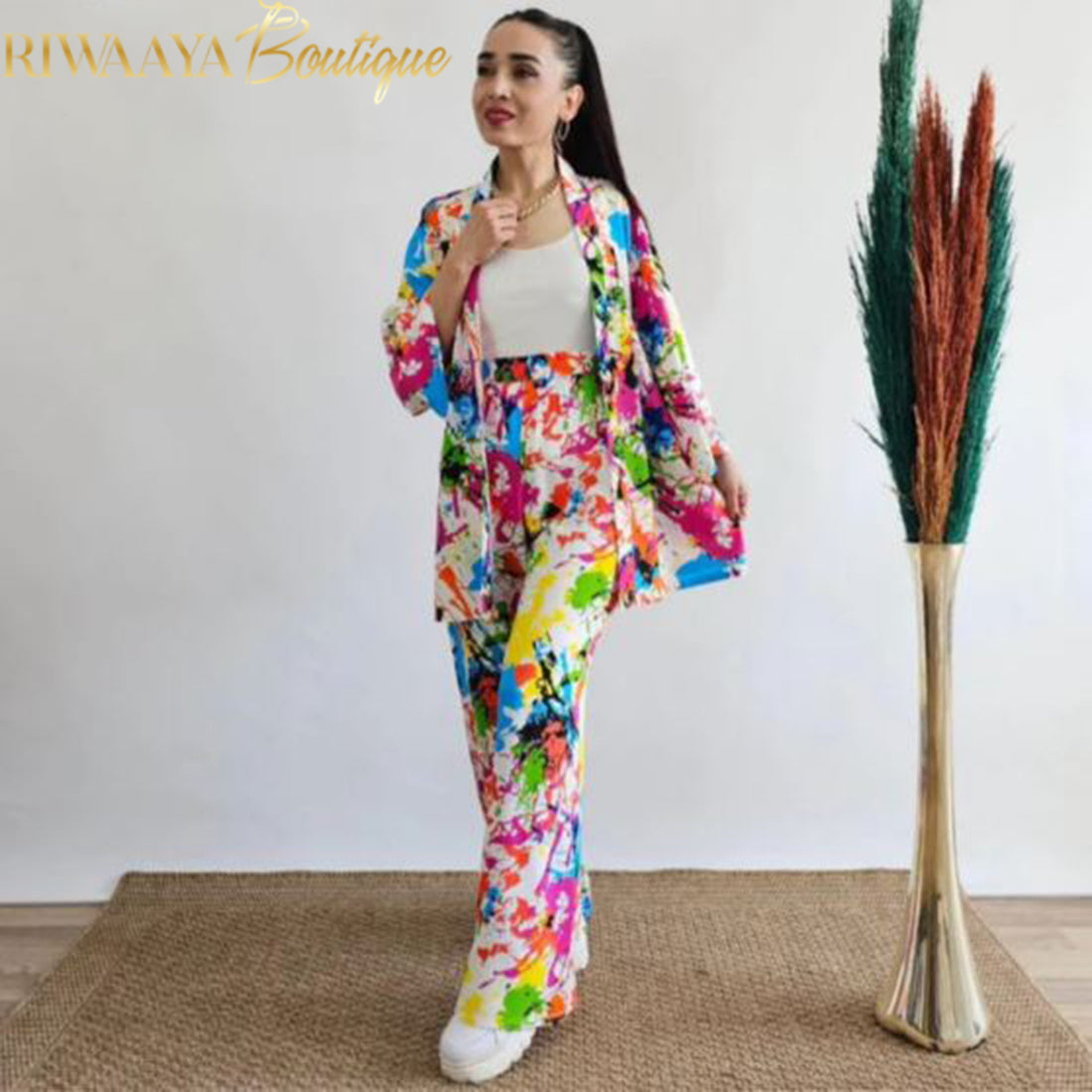Vibrant Abstract Print Women 2-Piece Suit – Expressive & Elegant