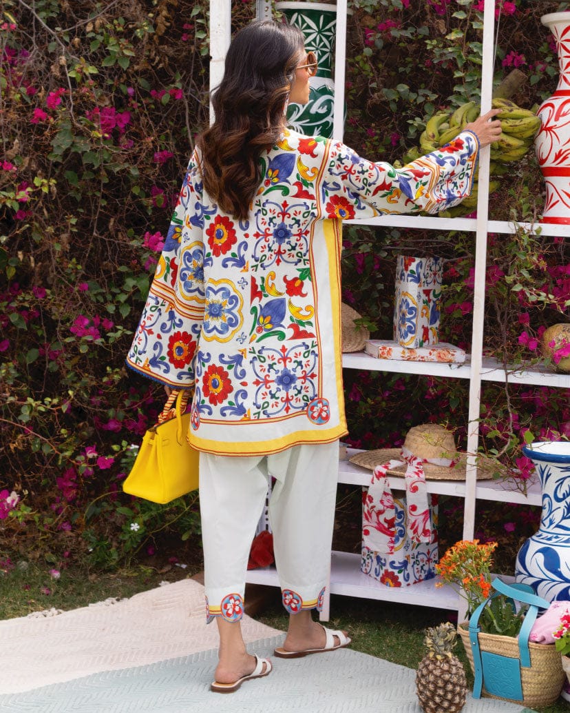 Riwaaya Multicolor Vibrant Floral Ethnic Kurti Set